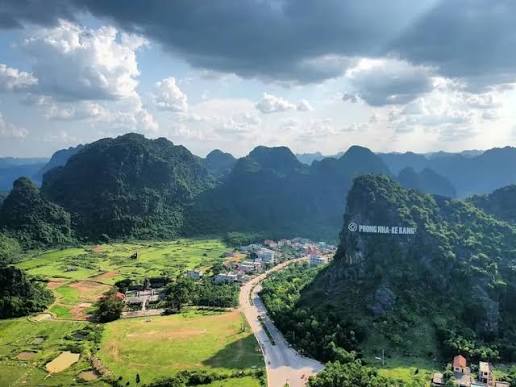 Phong Nha &rarr; Phong Nha