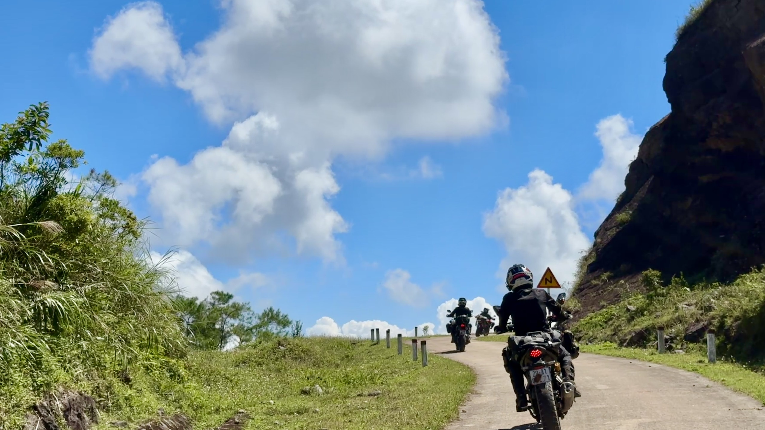 Ha Noi – Ha Giang Loop – Ha Long Bay